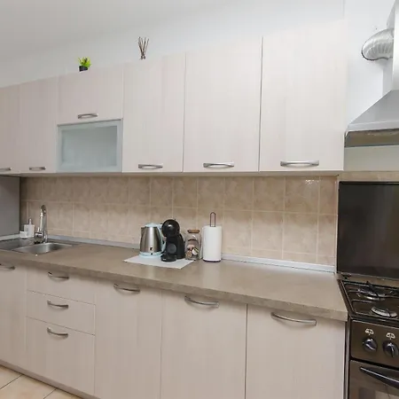 Nera プリモシュテン